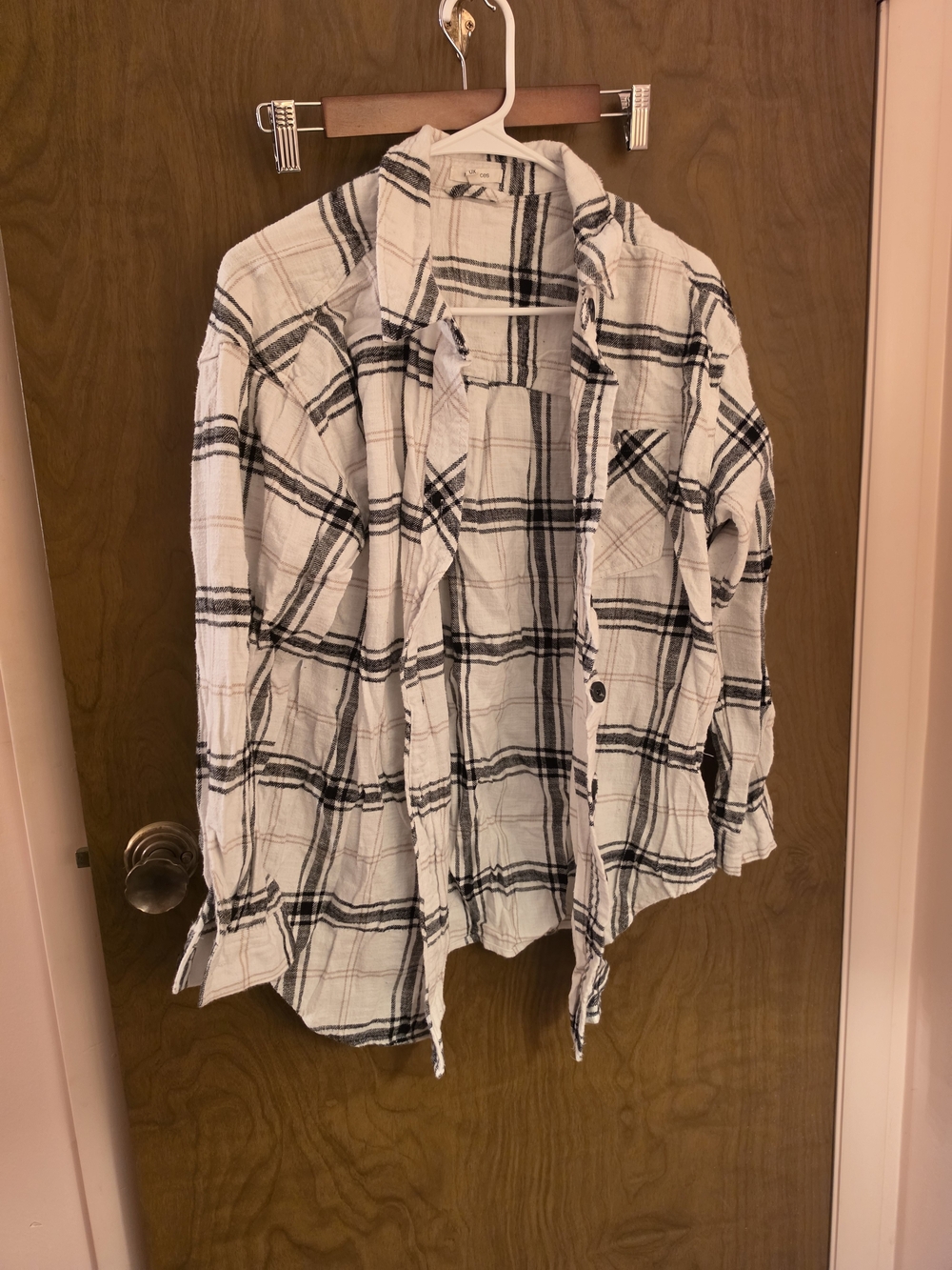 Maurices White and Black Plaid Womans Button-Down Shirt-0X